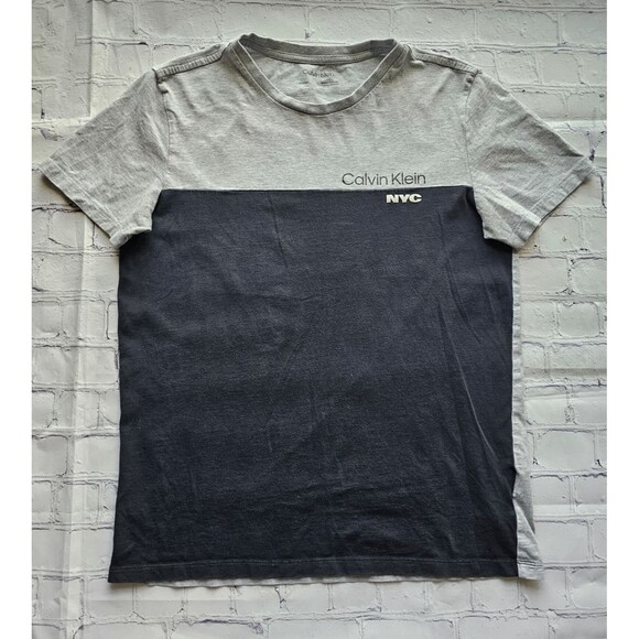 Calvin Klein NYC Colorblock T-Shirt XS Pre-Owned Gray/Black Small Stain - Picture 1 of 12